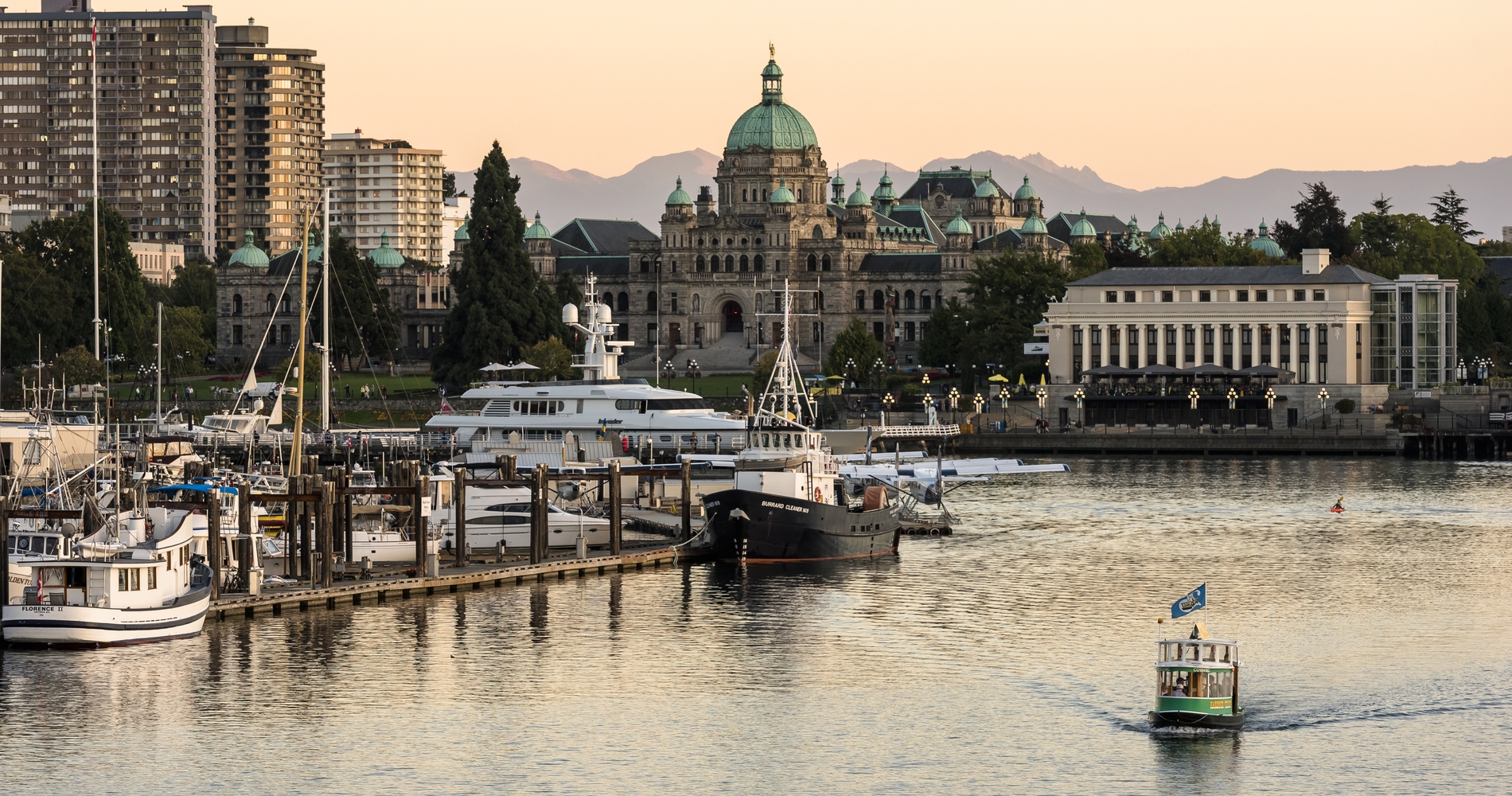 Victoria's Inner Harbour | Reuben Krabbe